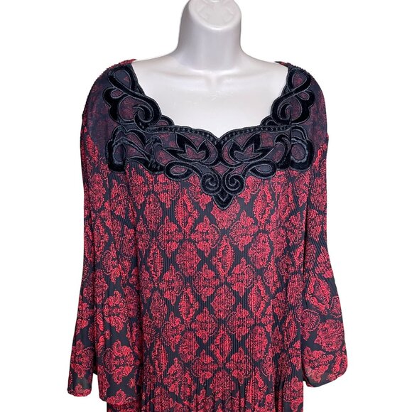 Cathrines Womens Velvet Trim Pleated Black Red Blouse Floral Top Plus Size 4X u - Picture 3 of 12